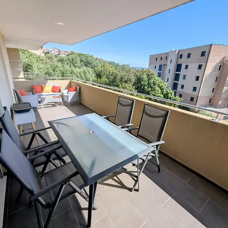 Apartment In Downtown Porto-vecchio, 5-minute Walk *