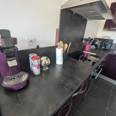 In Downtown Porto-vecchio, 5-minute Walk Apartment *